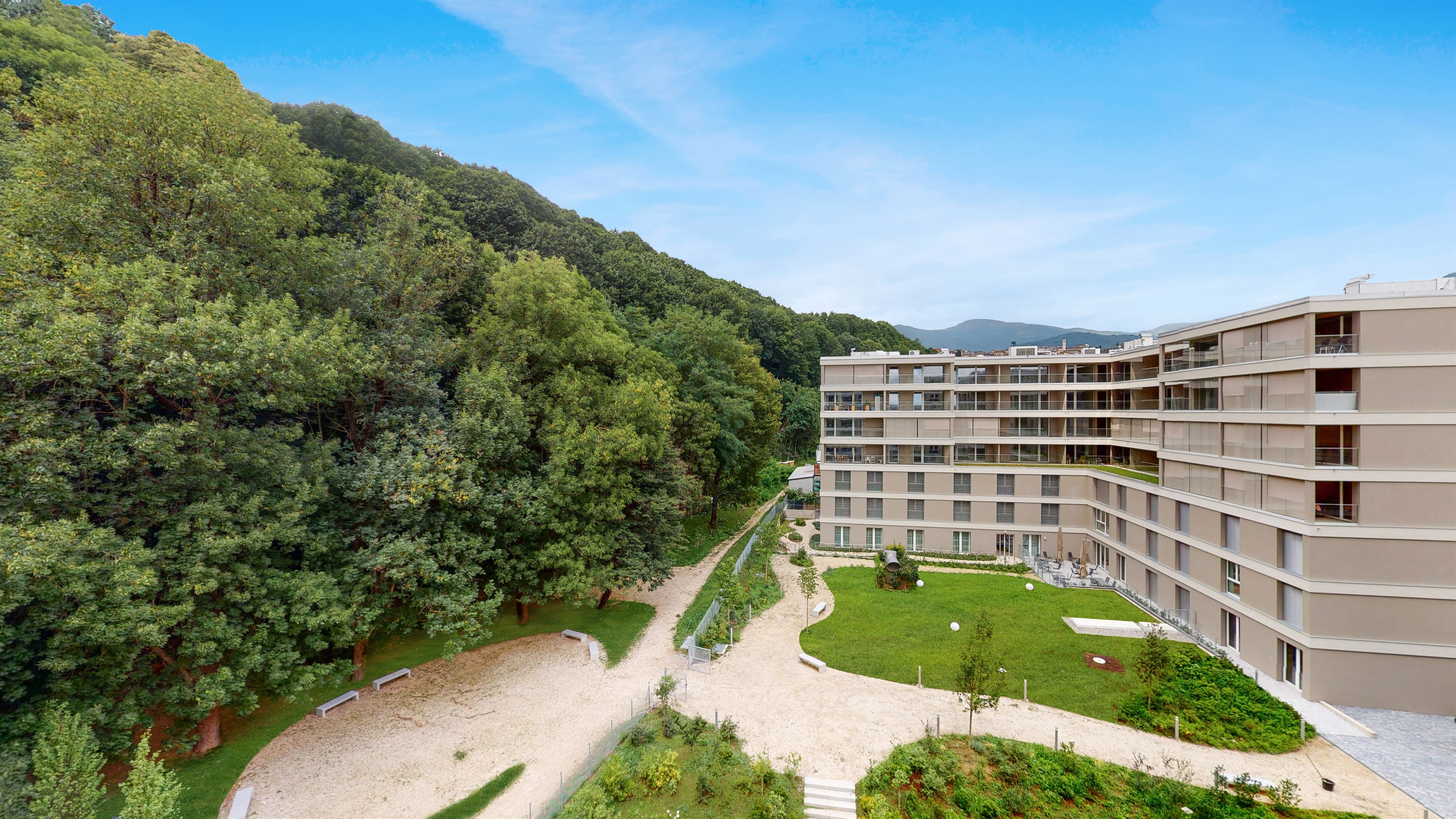 Parco Cornaredo - LOCAL COMMERCIAL
