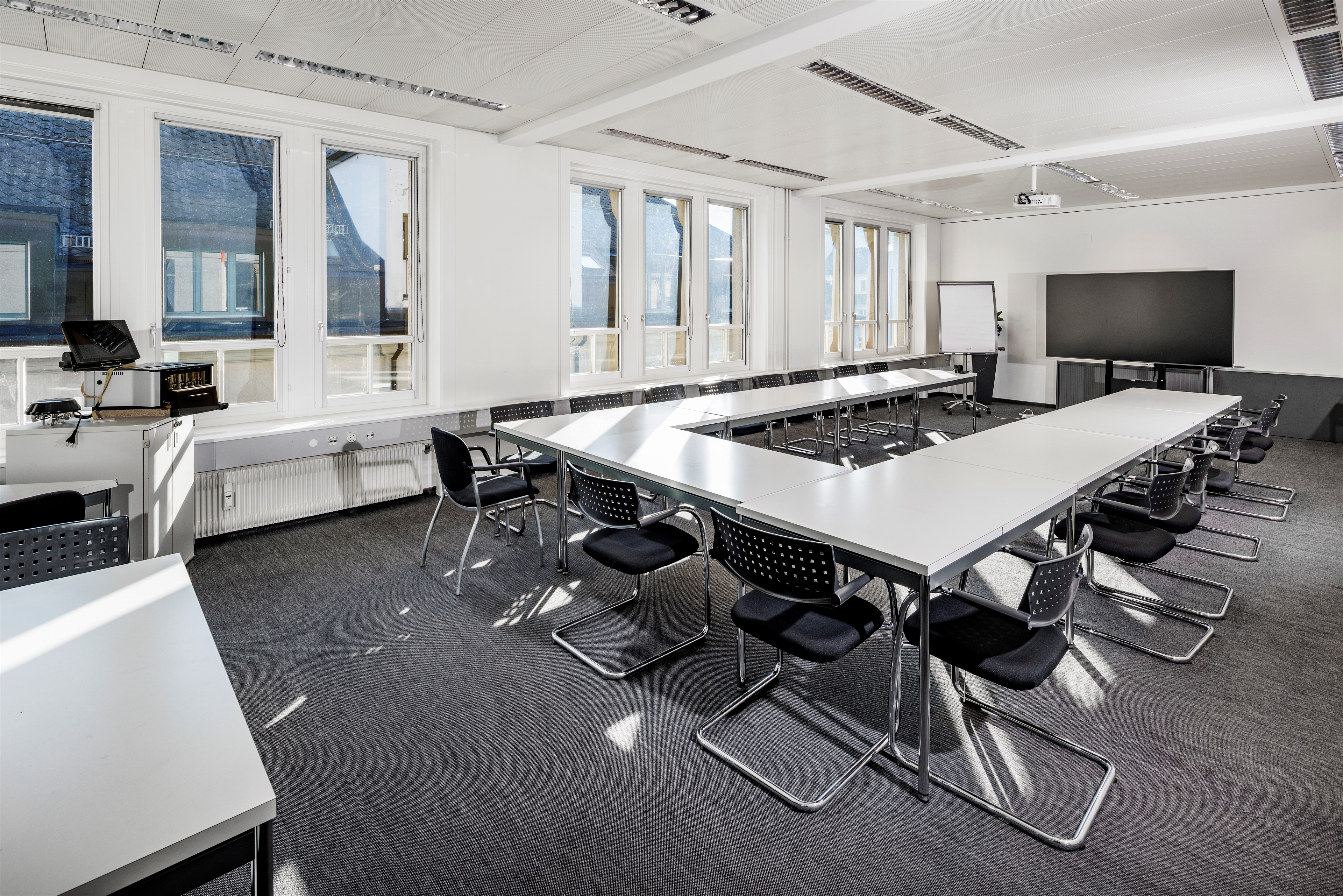 Work in a prime location - Office space near St. Gallen main railway station, St. Leonhardstrasse, 9000 St. Gallen, St. Gallen, CH