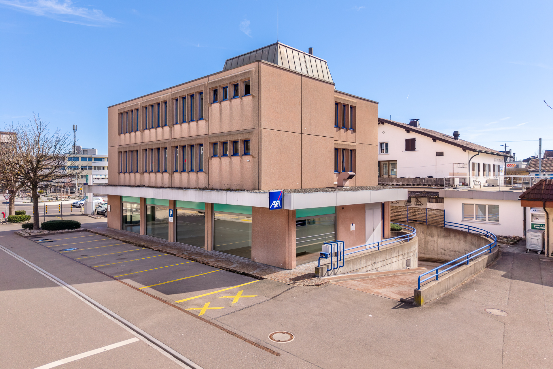 Modern, high-quality fitted commercial space in the centre of Mutschellen, Bellikerstrasse, 8965 Berikon, Aargau, CH