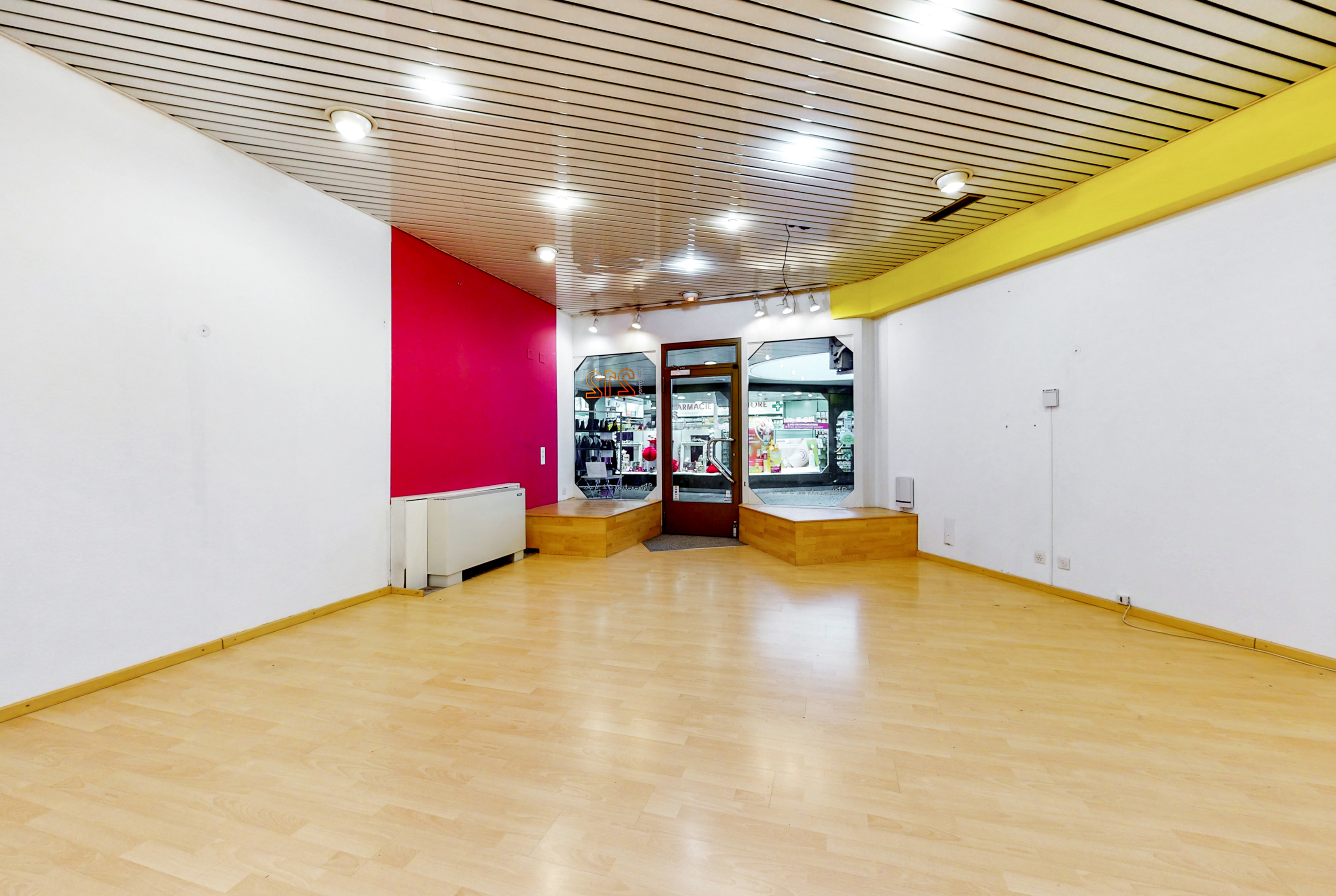 Entwickeln Sie Ihr Geschäft im Herzen der Stadt!, Rue de la Gare, 1260 Nyon, Vaud, CH
