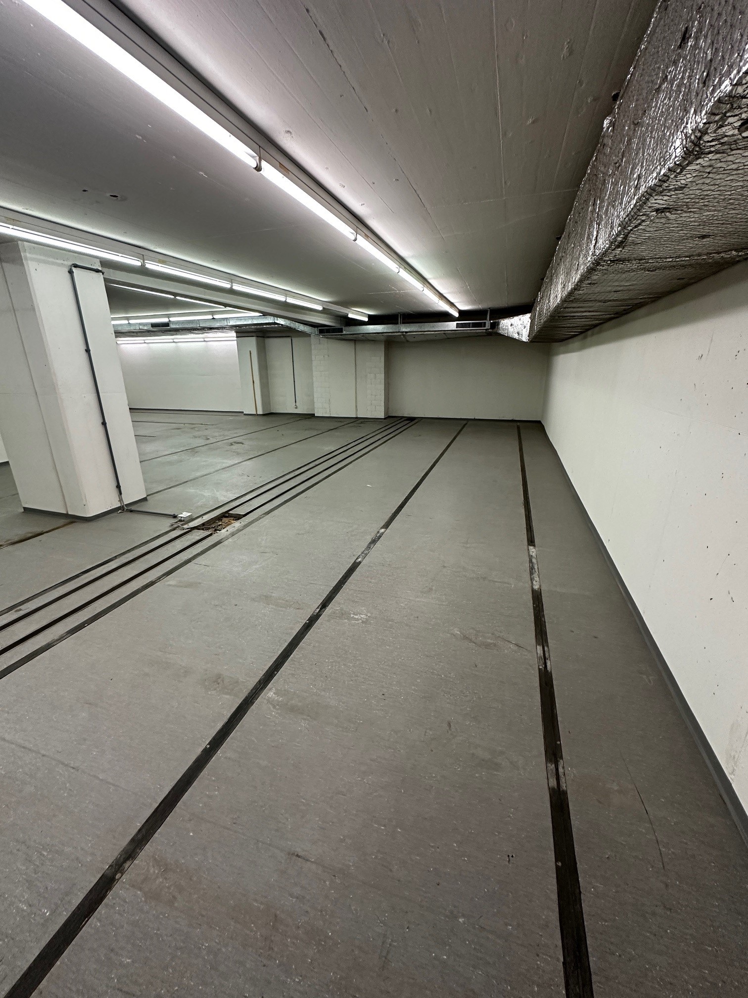 Lagerfläche im 2. UG zu vermieten nahe Schaffhauserplatz, Schaffhauserstrasse, 8006 Zürich, Zurich, CH