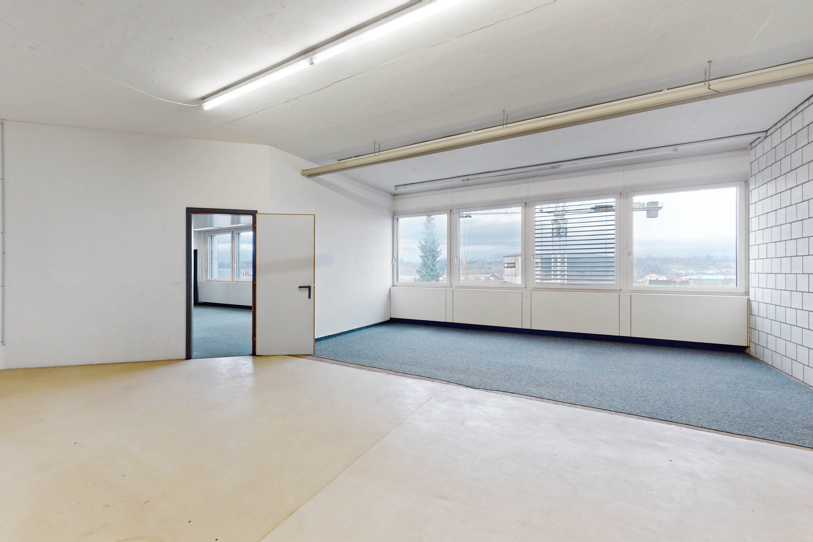 Surface de bureaux et d'activités - Immeuble commercial GO! à Oberentfelden - 130 m2, Industriestr., 5036 Oberentfelden, Aargau, CH