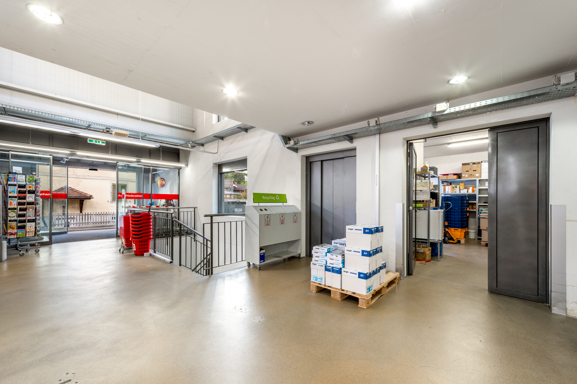 Plus d'espace pour votre commerce – au cœur du quartier en développement de Reussbühl, Rothenbadstrasse, 6014 Luzern, Lucerne, CH