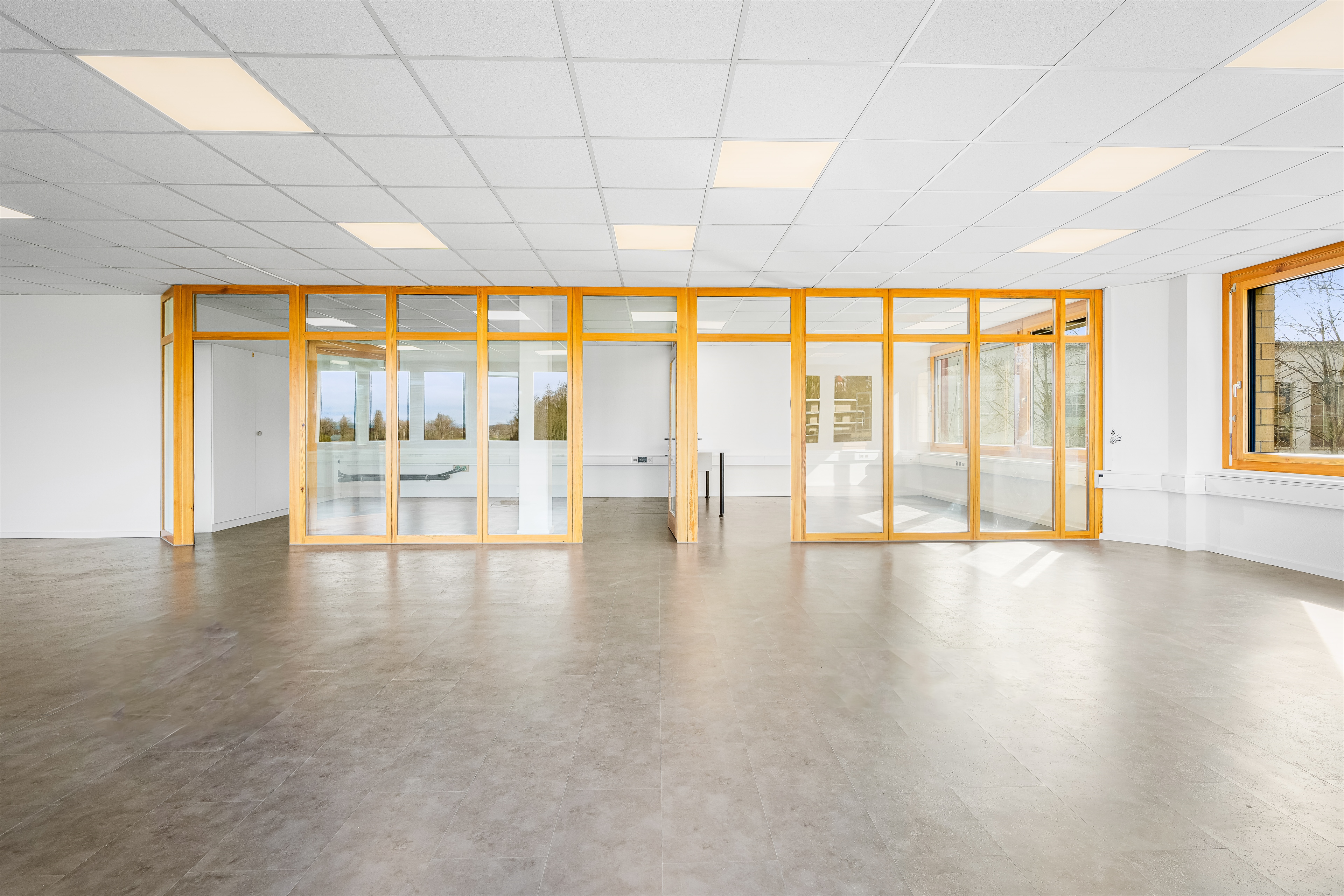 Locaux lumineux pour bureaux / cabinets, Lohstampfenstrasse, 8274 Tägerwilen, Thurgau, CH