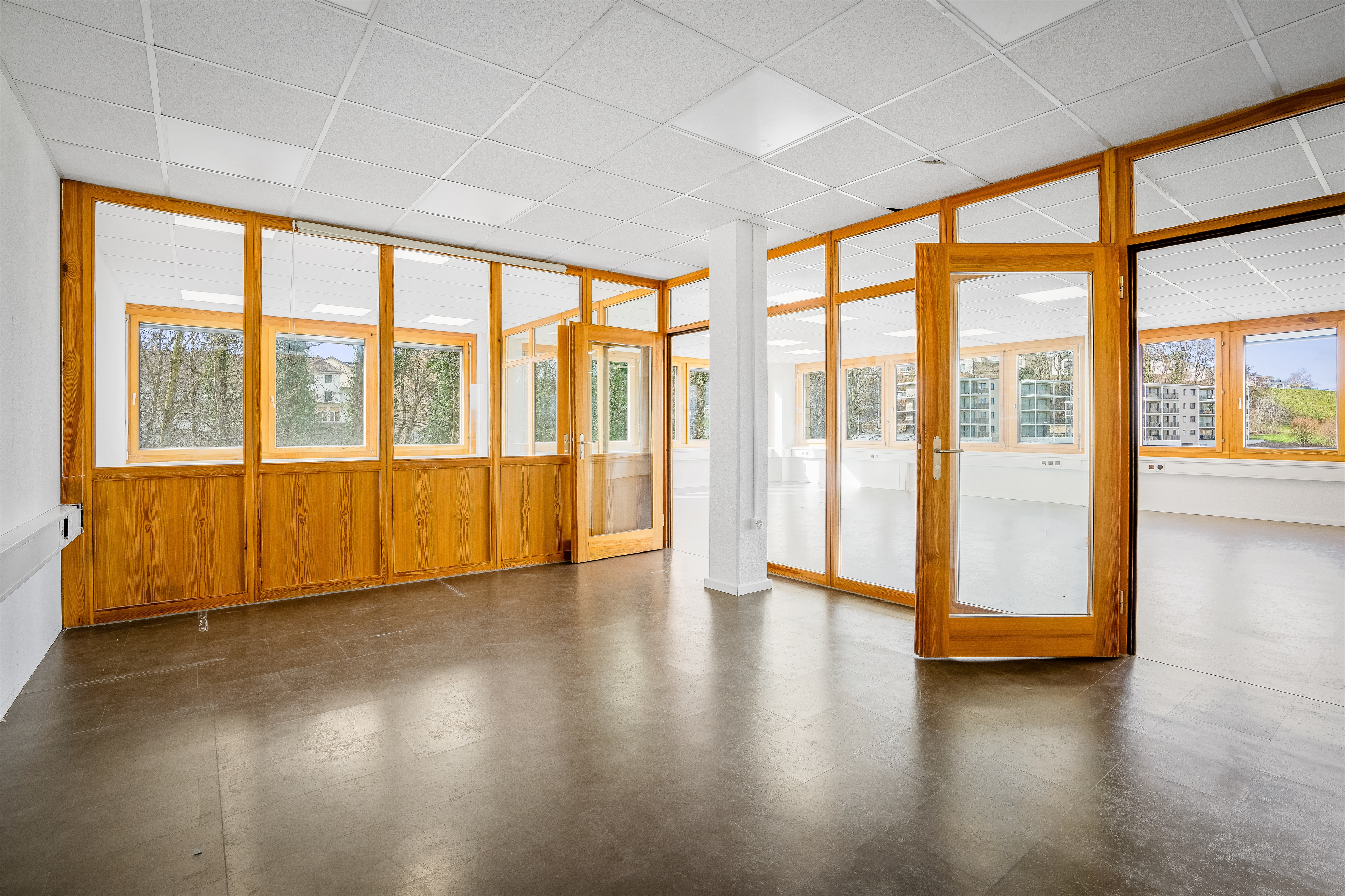 Locaux lumineux pour bureaux / cabinets, Lohstampfenstrasse, 8274 Tägerwilen, Thurgau, CH