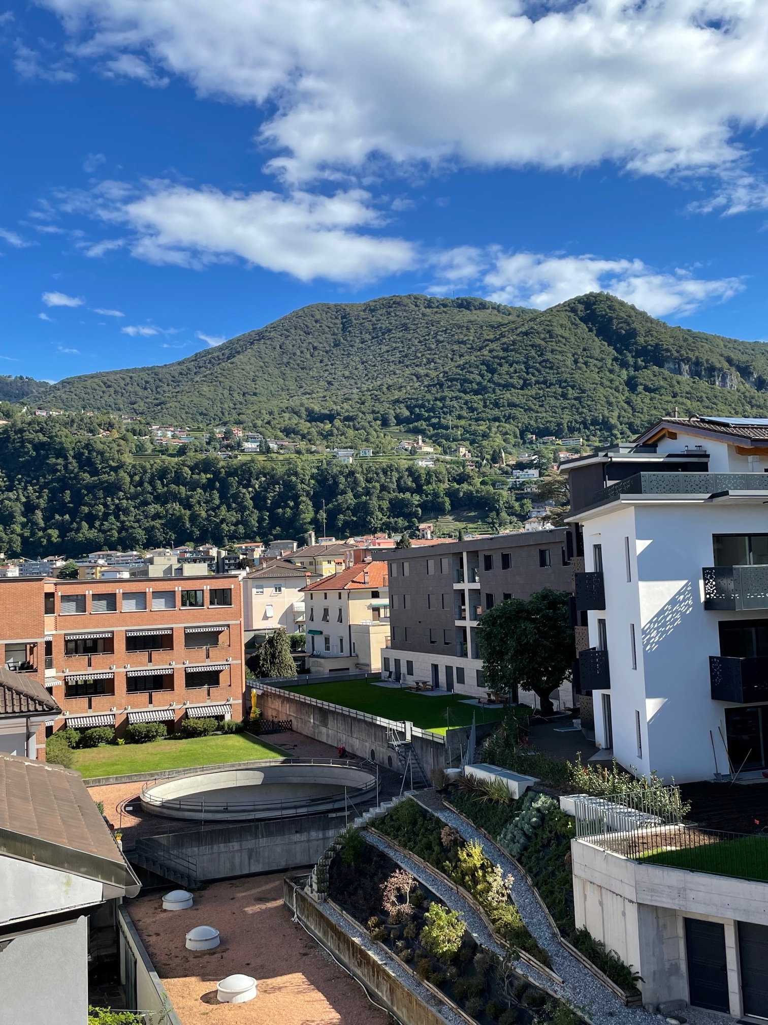 COMODI UFFICI IDEALI PER IL TUO BUSINESS, Via S. Franscini, 6850 Mendrisio, Ticino, CH