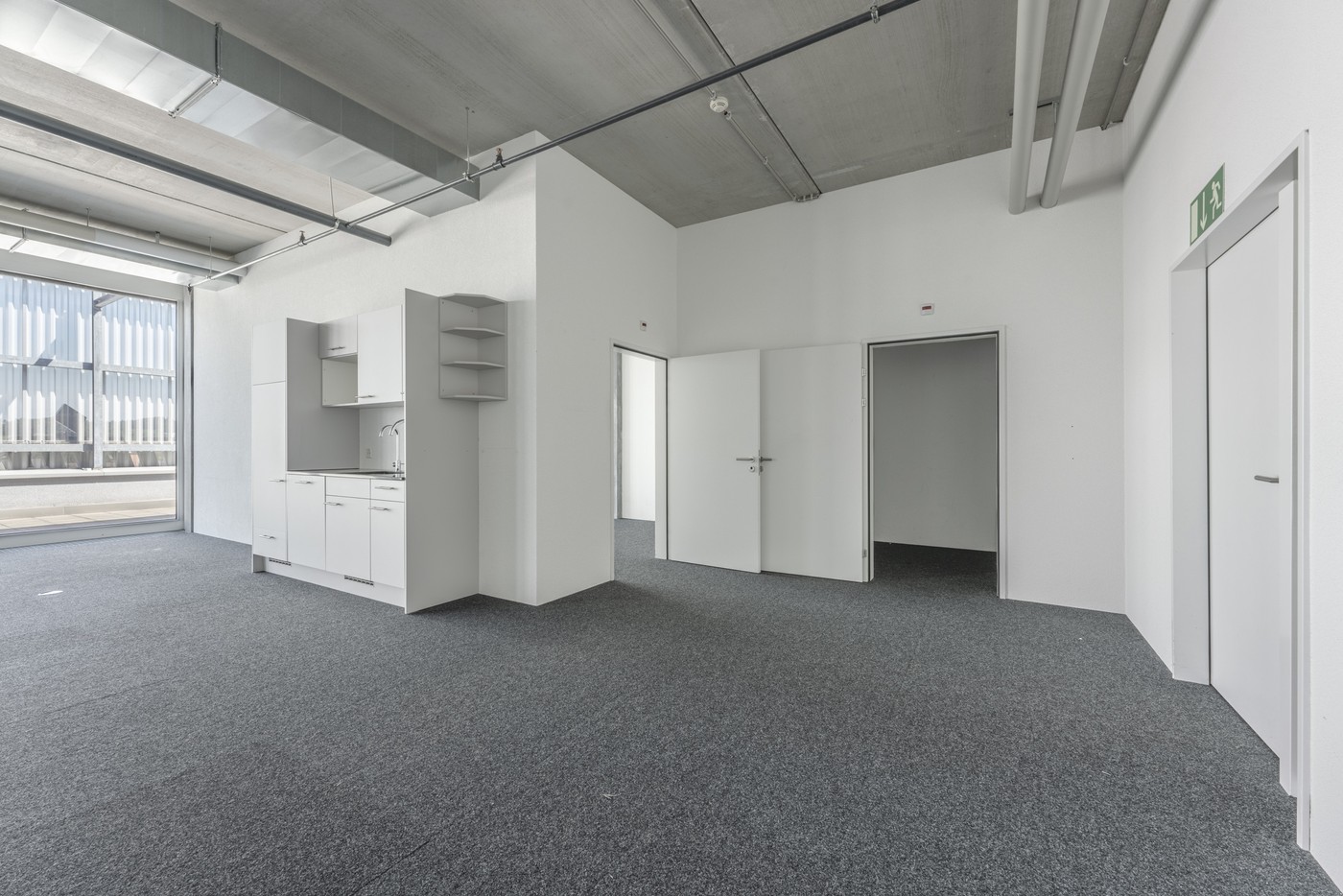 Büro mit sonniger Terrasse, Industriestrasse, 8604 Volketswil, Zurich, CH