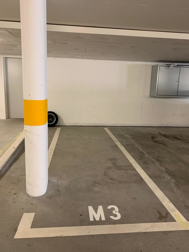 Place de parking pour moto à louer, Zugerstrasse, 6030 Ebikon, Lucerne, CH