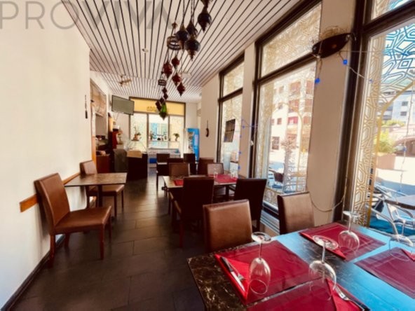 Commercial premises fitted as restaurant and bar - city centre, Avenue du Rothorn, 3960 Sierre, Valais/Wallis, CH
