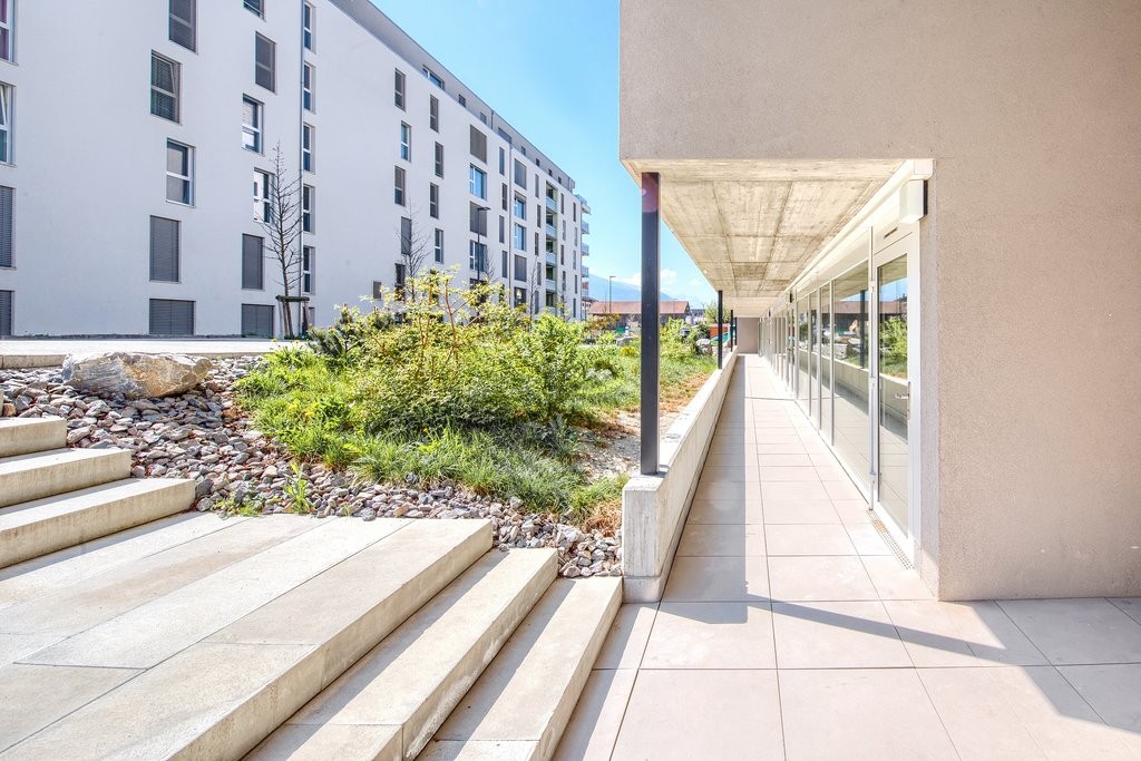 Locaux commerciaux de 80 m2 à louer de suite ou à convenir, Avenue des Platanes 12 (F), 3960 Sierre, Valais/Wallis, CH