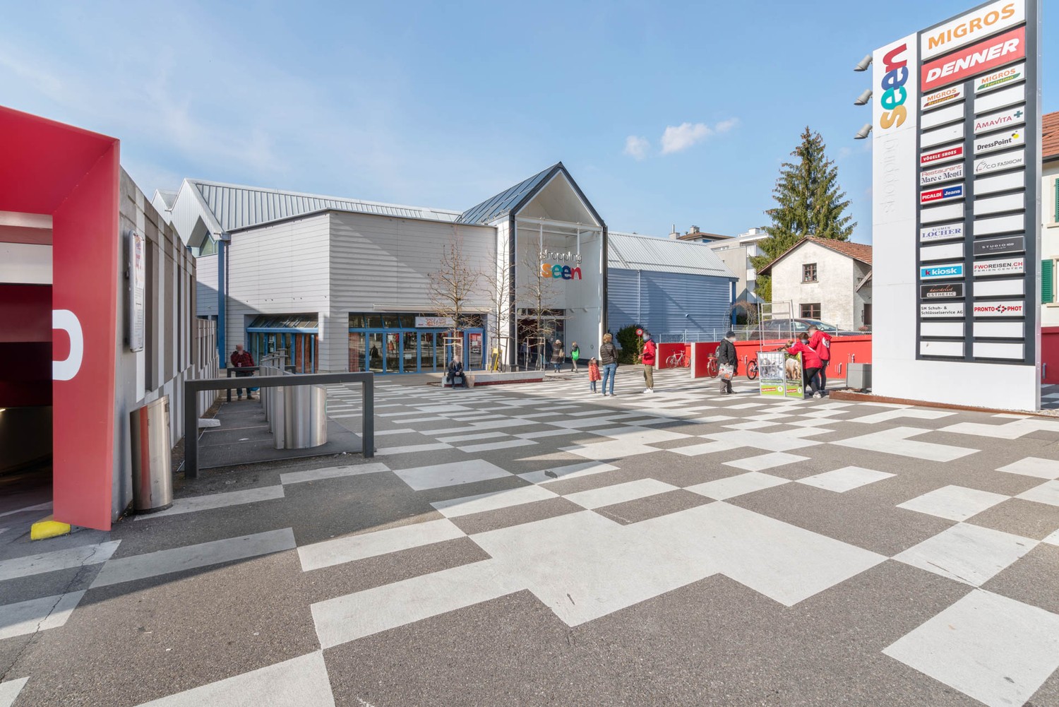 Locaux commerciaux attractifs dans le centre commercial Shopping Seen, Winterthur