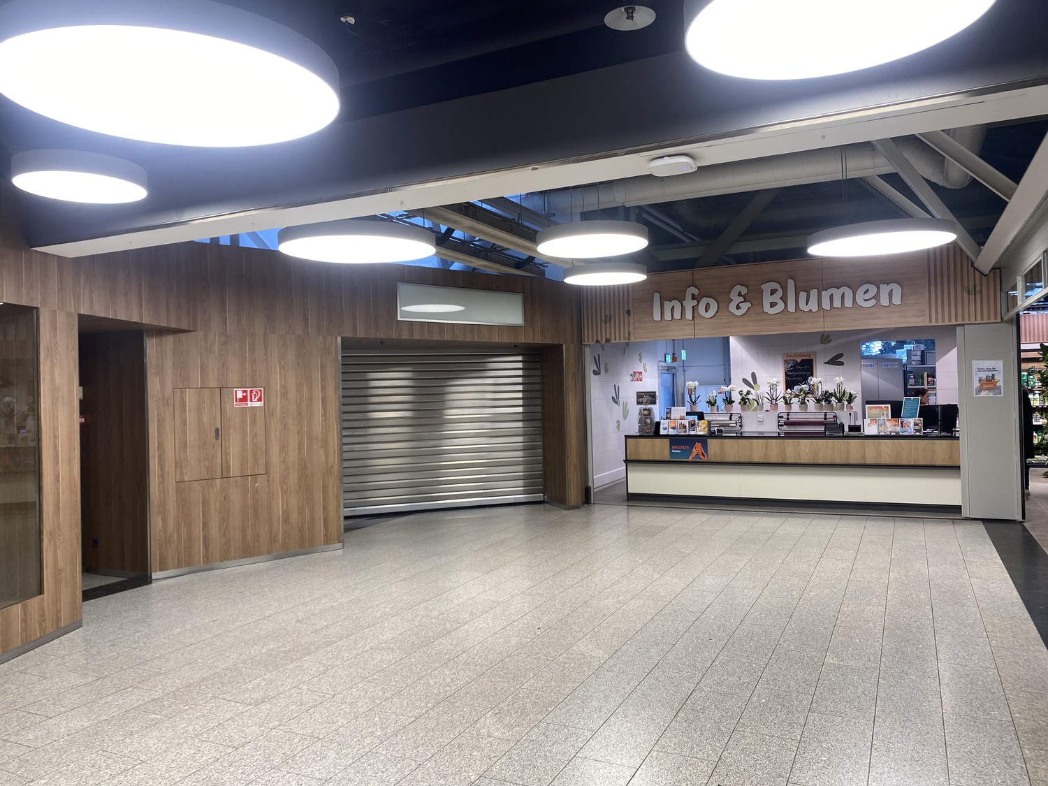 Attractive retail spaces in Shopping Seen shopping centre, Winterthur, Hinterdorfstrasse, 8405 Winterthur, Zurich, CH