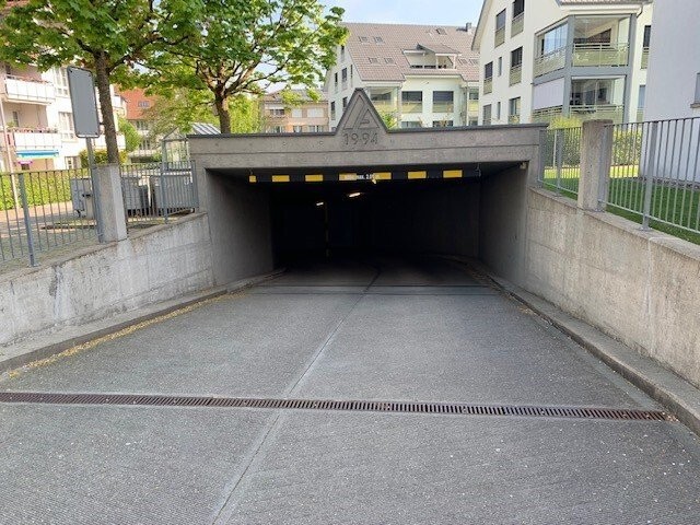 Posto moto in affitto a Watt-Regensdorf!, Zur Weid / AEH, 8105 Watt, Zurich, CH