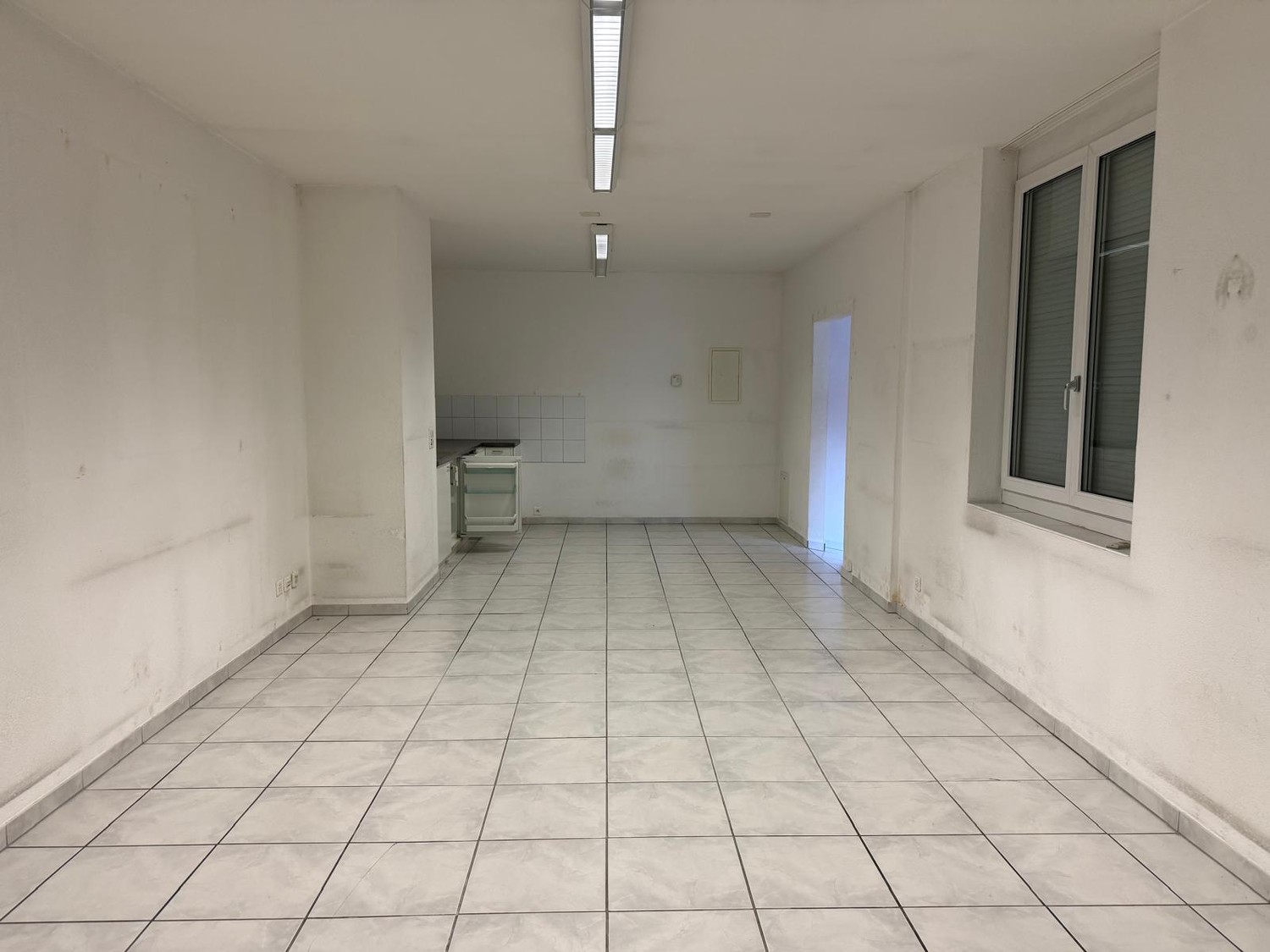 Commercial premises in a central location, Manessestrasse,, 8045 Zürich, Zurich, CH