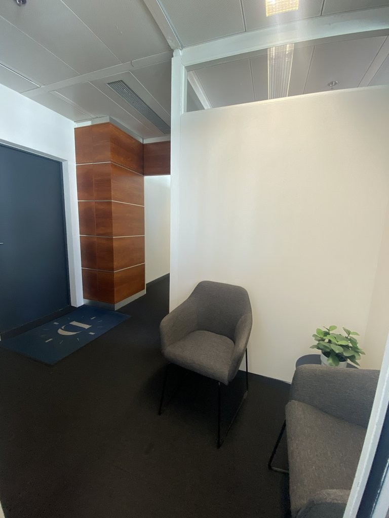 Surface 258 m2 au Geneva Business Center à Lancy, Avenue des Morgines, 1213 Petit-Lancy, Geneva, CH