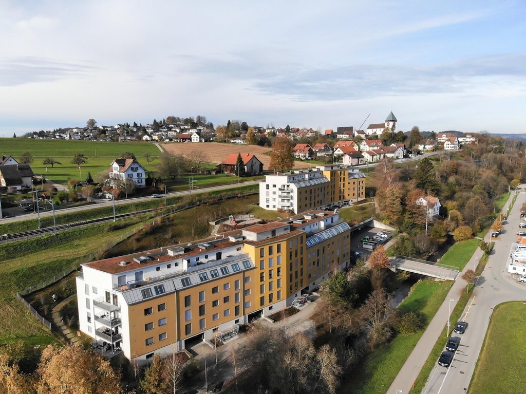 Preiswerte Einstellplätze an zentral gelegener Lage, Am Dorfbach 23, 25,, 8308 Illnau, Zurich, CH