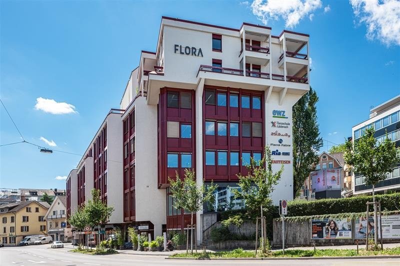 Parcheggio Flora - posti auto vicino alla stazione di Oerlikon in affitto