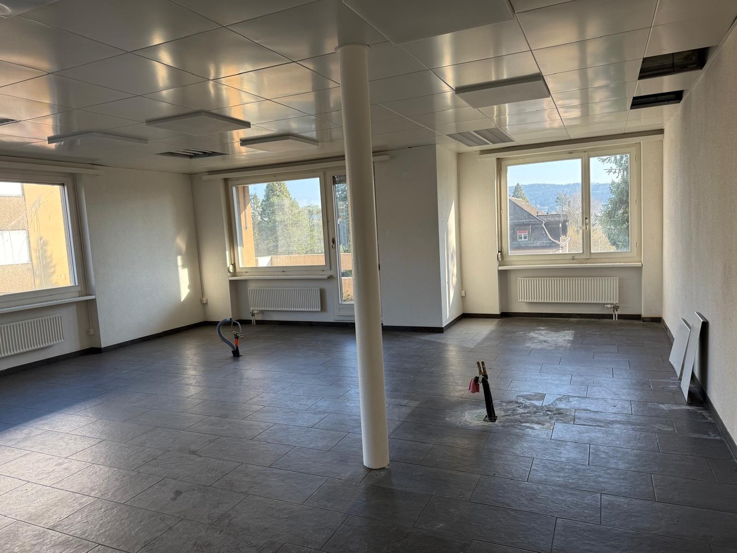 Spazio ufficio, Weiningerstrasse, 8103 Unterengstringen, Zurich, CH
