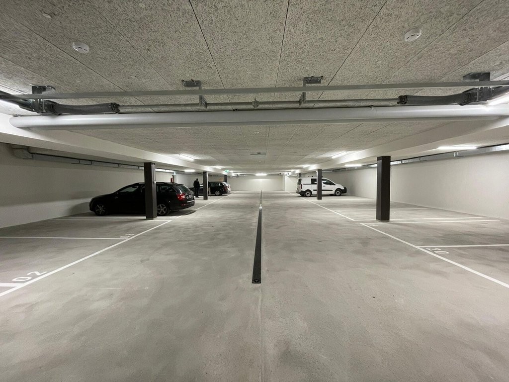 Motorcycle parking space for rent in District 6!, Hofwiesenstrasse, 8057 Zürich, Zurich, CH