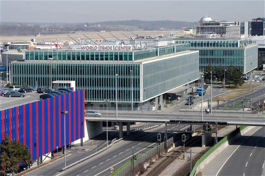 Superficie modulabile alle porte dell'aeroporto