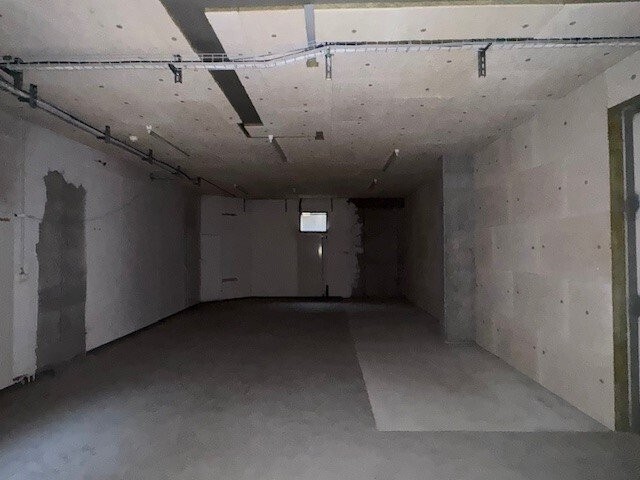 Lagerflächen zur Miete in Pully von 32,5 m2 bis 221 m2, Avenue Charles Ferdinand Ramuz, 1009 Pully, Vaud, CH