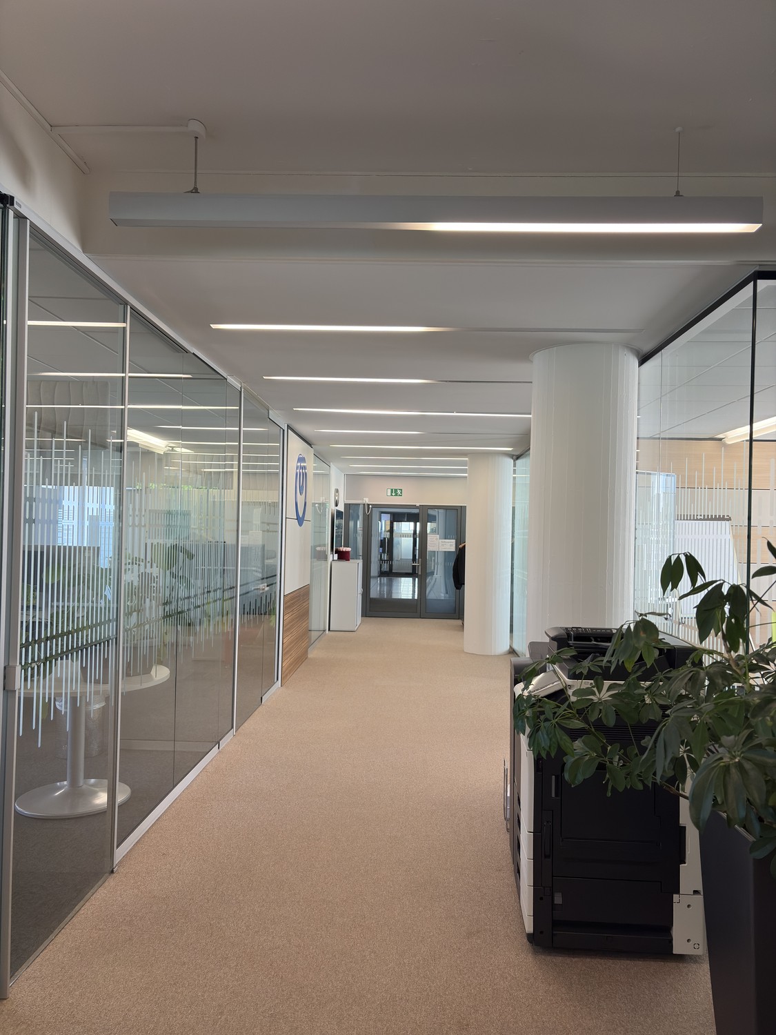 Attraente ufficio completamente rifinito in posizione centrale a Wallisellen, Alte Winterthurerstrasse, 8304 Wallisellen, Zurich, CH