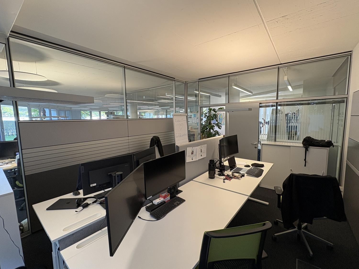 Attraente ufficio completamente rifinito in posizione centrale a Wallisellen, Alte Winterthurerstrasse, 8304 Wallisellen, Zurich, CH