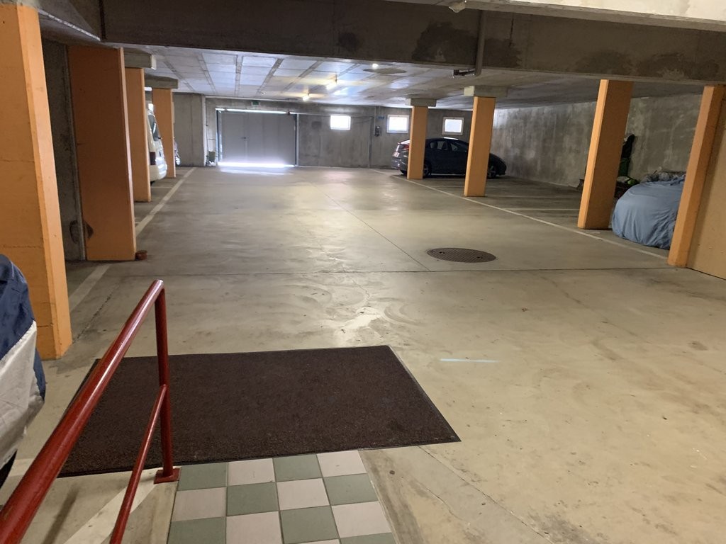 Indoor parking space