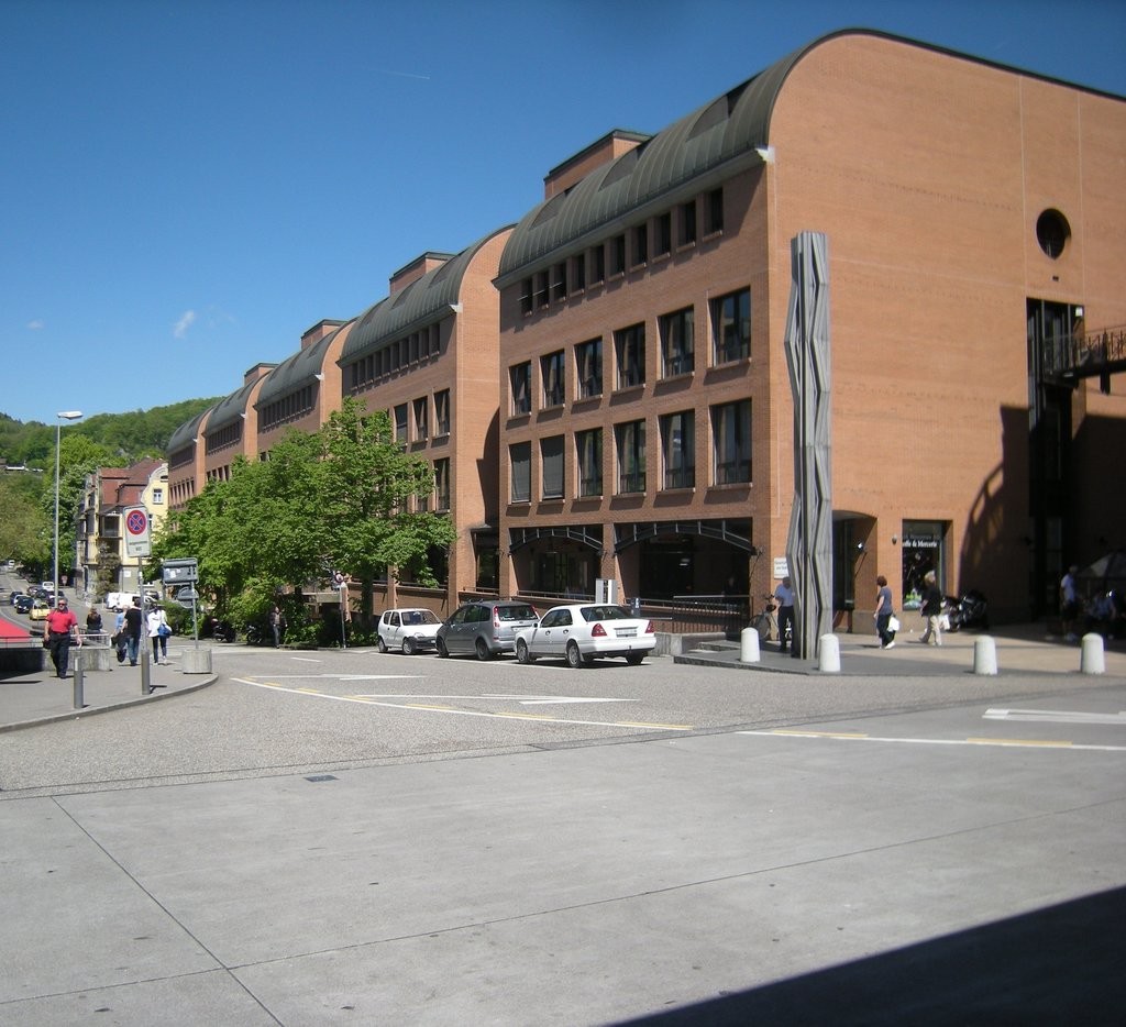 Einstellplatz im Zentrum von Baden zu vermieten!, Bahnhofstrasse 40,, 5400 Baden, Aargau, CH