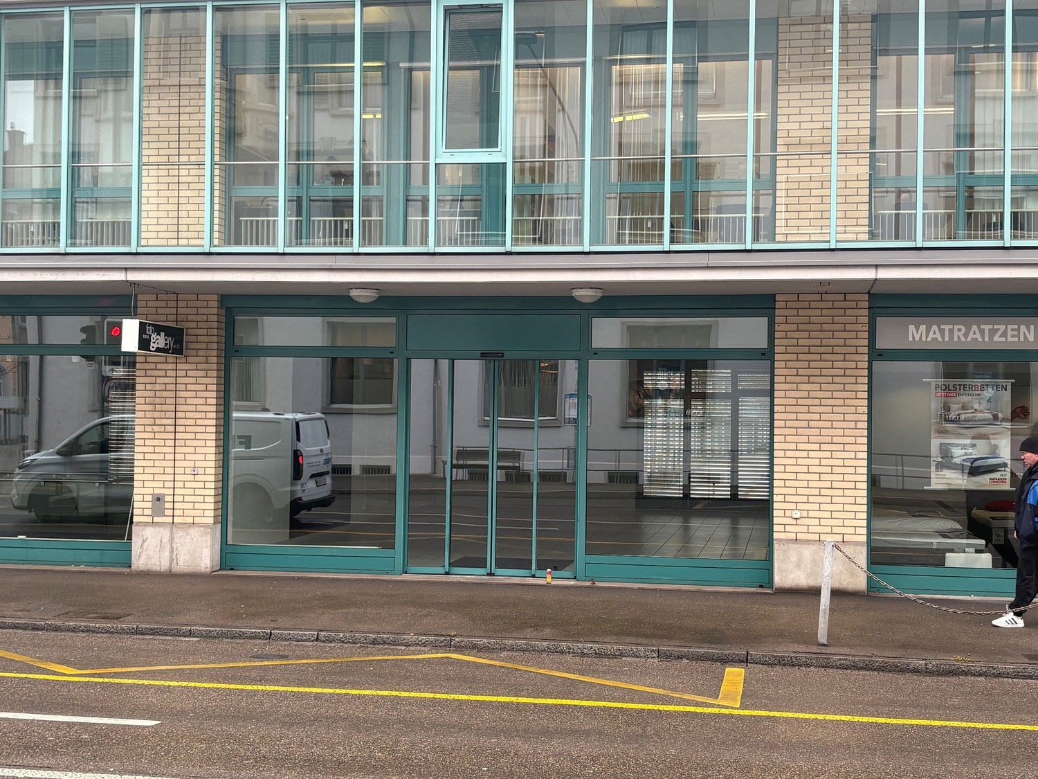 Spazio commerciale attraente in posizione eccellente