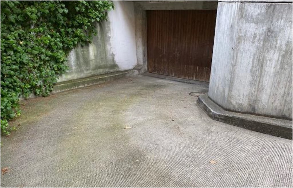 Posti auto in garage per utilitarie nel Kreis 4, centro di Zurigo, in affitto