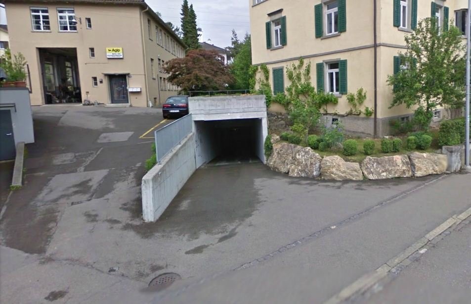 Votre place de parc à Zürich-Altstetten — garage souterrain