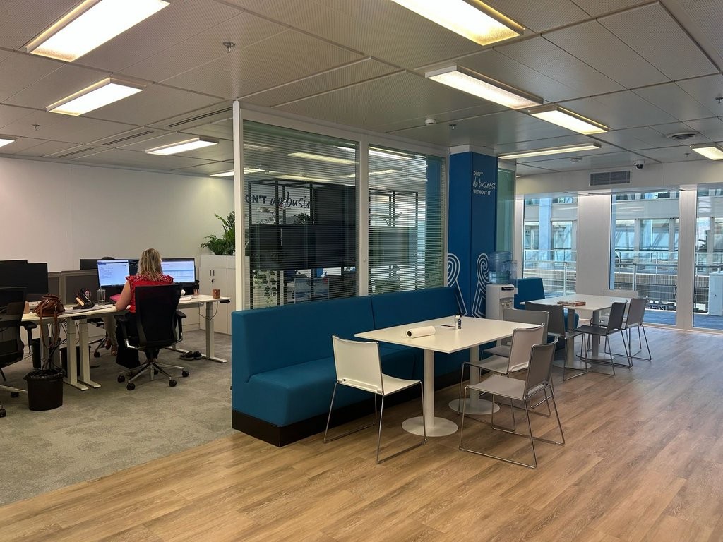 Bürofläche 228 m2, Avenue des Morgines, 1213 Petit-Lancy, Geneva, CH