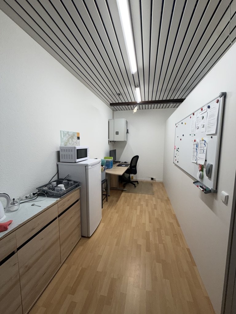 Local commercial attractif directement au rond-point !, Kantonsstrasse, 6048 Horw, Lucerne, CH