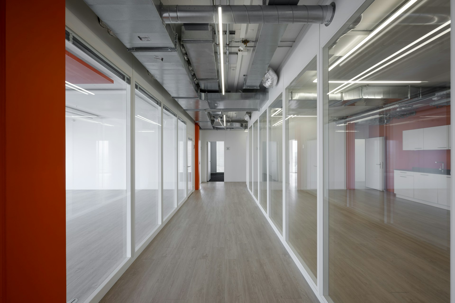 150 m² or 300 m² premium office space with panoramic views - modern fit-out, air-conditioned, sustainable, Industriestrasse, 5242 Lupfig, Aargau, CH