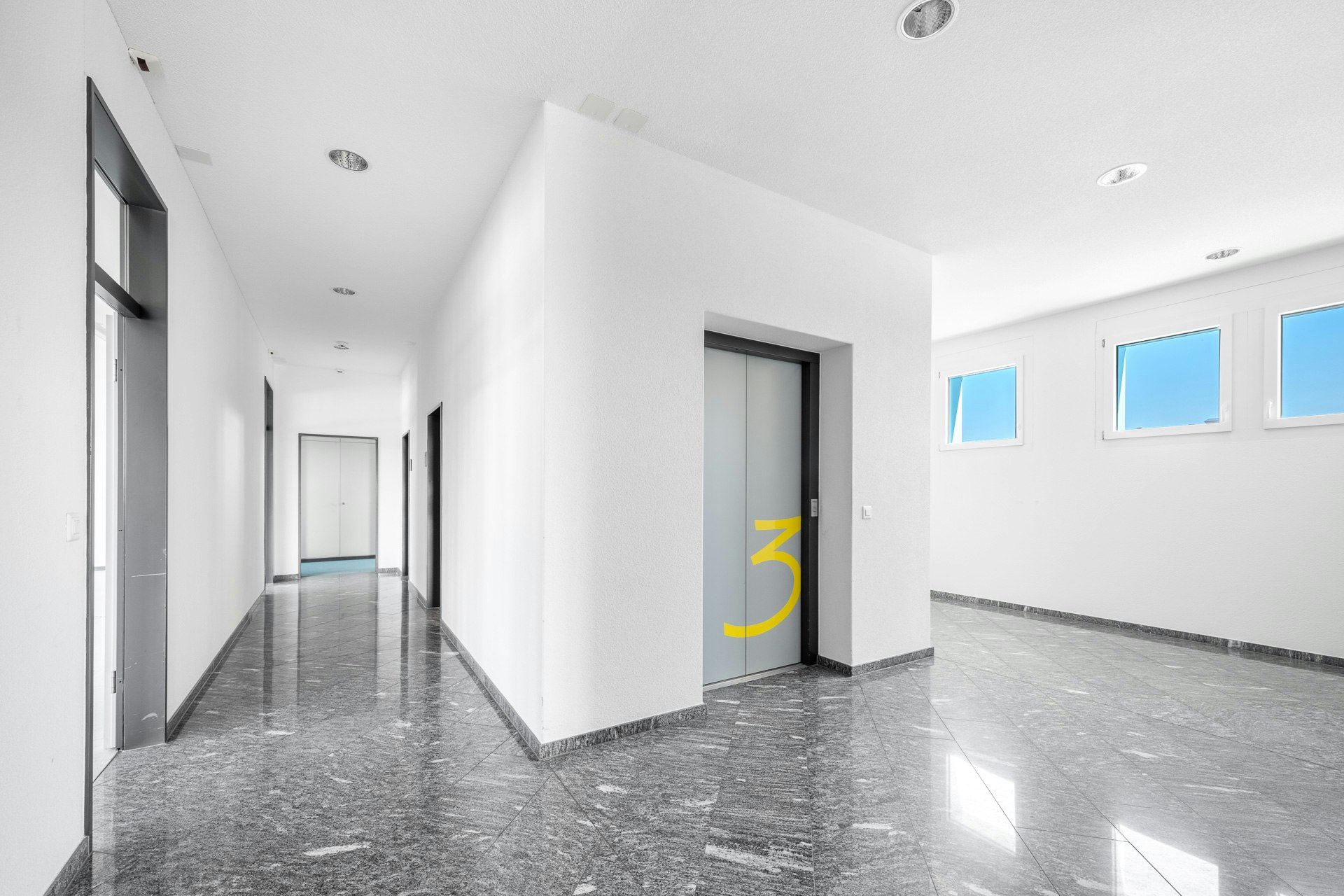 Superficie uffici da 250 m² a 500 m² nella zona Althard, Althardstrasse, 8105 Regensdorf, Zurich, CH
