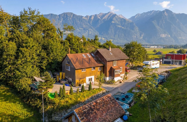 Potentiel de rénovation ou de construction neuve à un emplacement de premier ordre