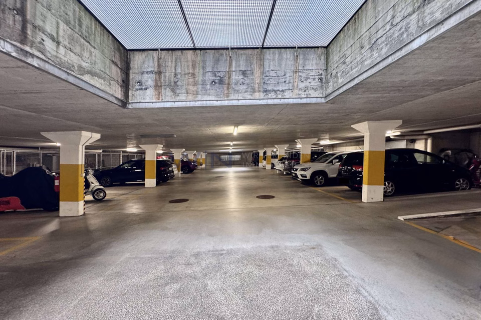 Confort de stationnement pour un usage quotidien, 6033 Buchrain, Lucerne, CH