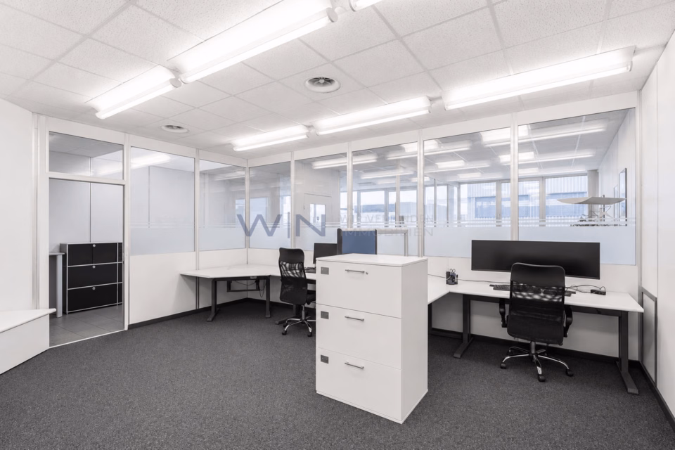 KLIMATISIERT inkl. kompletter INFRASTRUKTUR, 9470 Buchs, St. Gallen, CH