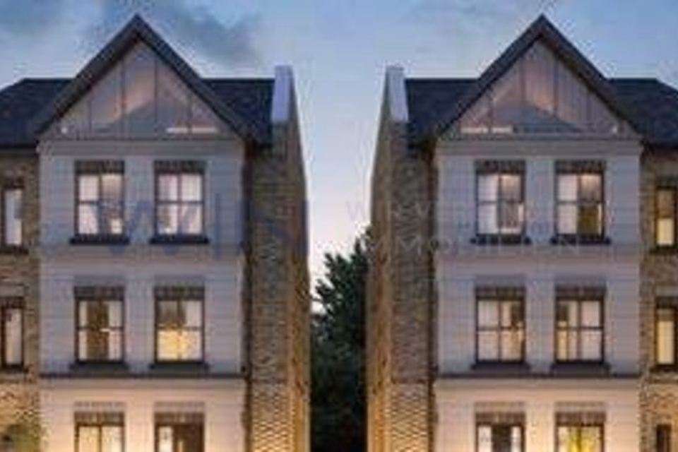 WENET - Tellement proche, W5 Ealing, England, GB