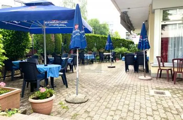RESTAURANT PROSPÈRE AVEC TERRASSE ET BAR