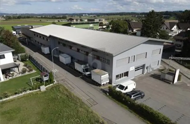 OFFICINA O MAGAZZINO DISPONIBILE IMMEDIATAMENTE
