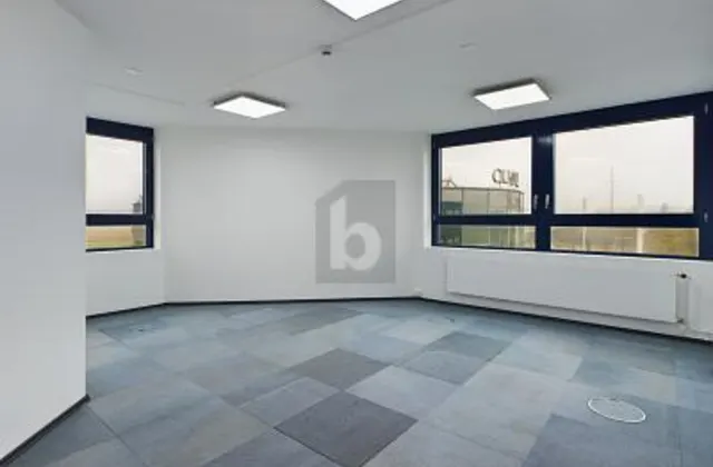 Da uffici singoli a uffici open space (200/400/800 m2)