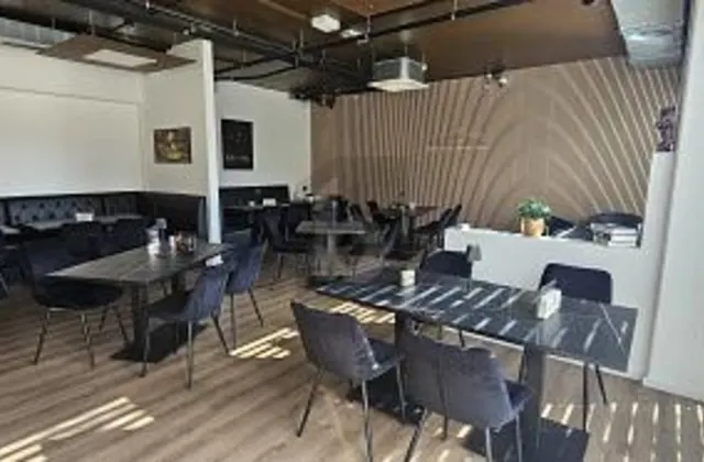RESTAURANT BIEN SITUÉ AU CENTRE MIGROS