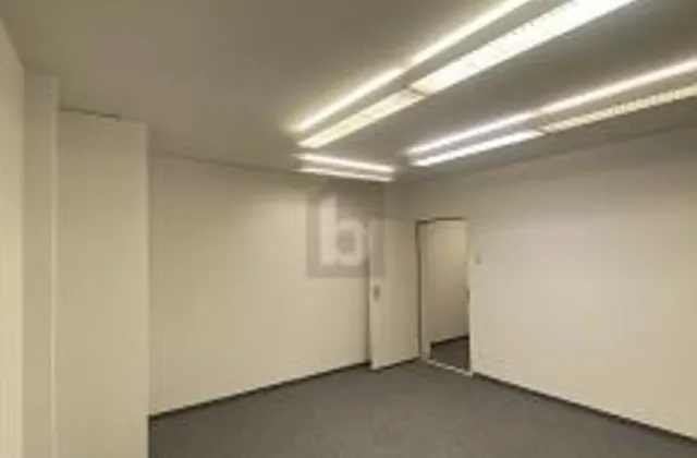 MODERNE - EMPLACEMENT IDÉAL