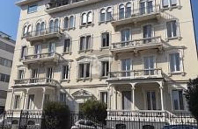 PRESTIGIOSO PALAZZO NEL CUORE DI LUGANO