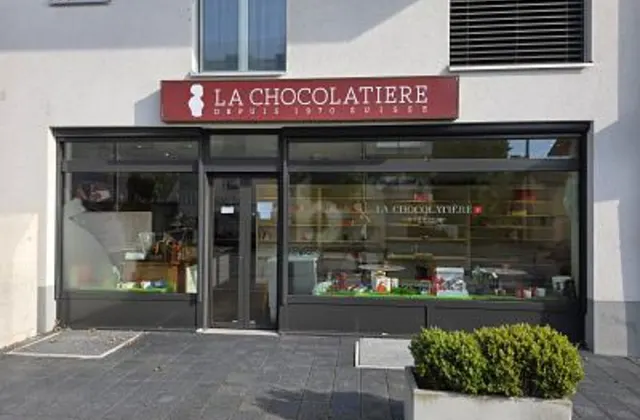 IDEALMENTE SITUATO, PRONTO ALL'ATTIVITÀ