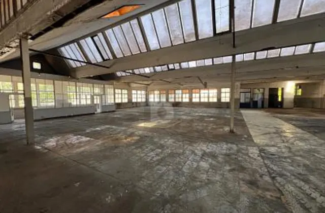 GRANDS VOLUMES ENTREPÔT, STOCKAGE