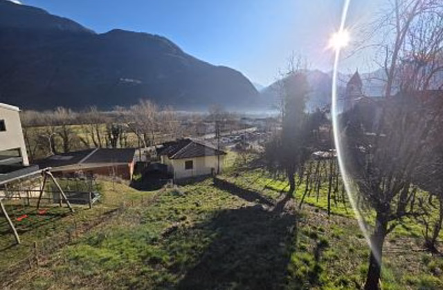 EMPLACEMENT CALME ET ENSOLEILLÉ AVEC VUE