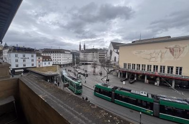AMPIO POTENZIALE DIRETTAMENTE SU BARFÜSSERPLATZ